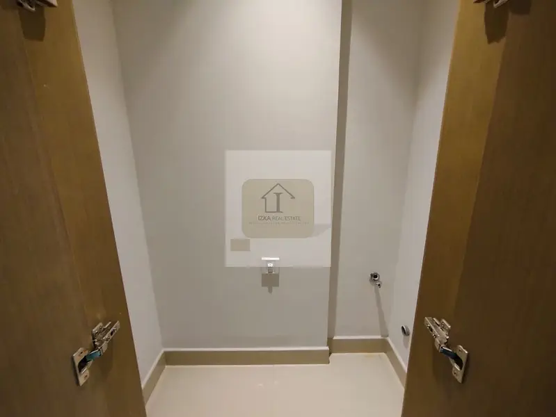 788555384-800×600 (1)