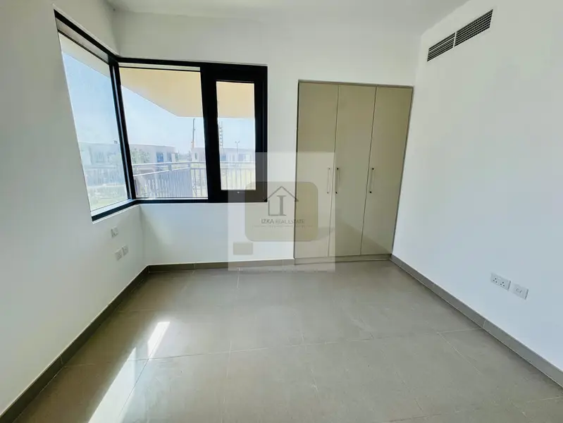 789316278-800×600 (1)