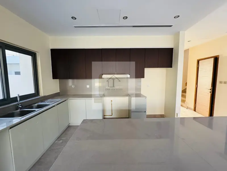 790288859-800×600 (1)